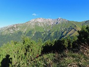 09 Bella vista in Cima Menna (2300 m)